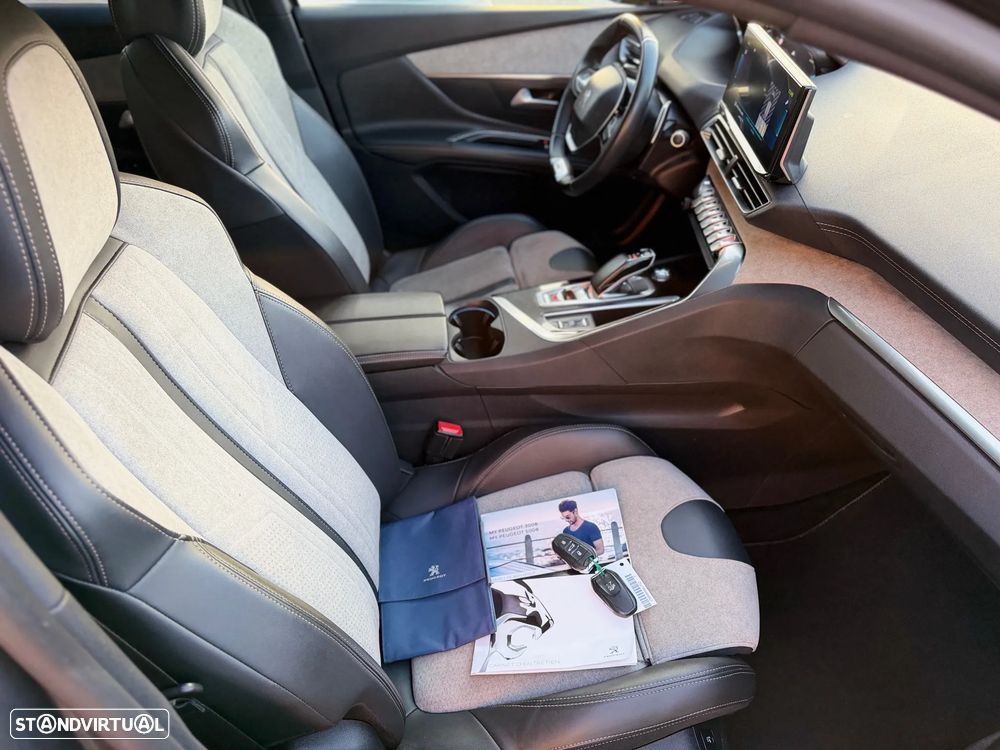 Peugeot 3008 1.6 Hybrid GT Pack e-EAT8 - 12