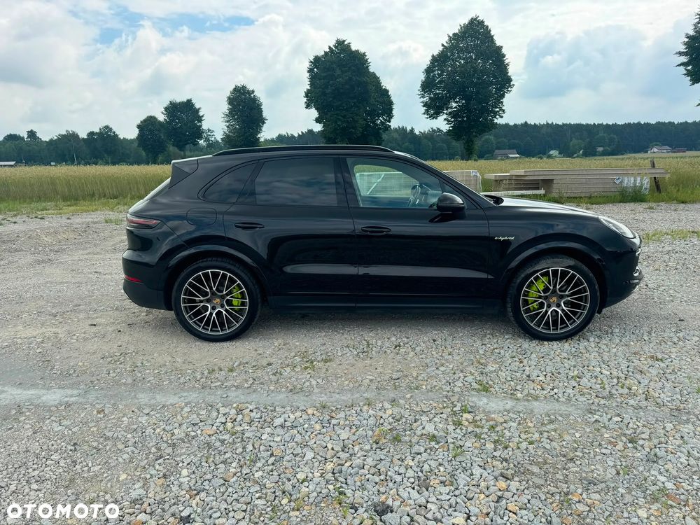 Porsche Cayenne E-Hybrid - 8
