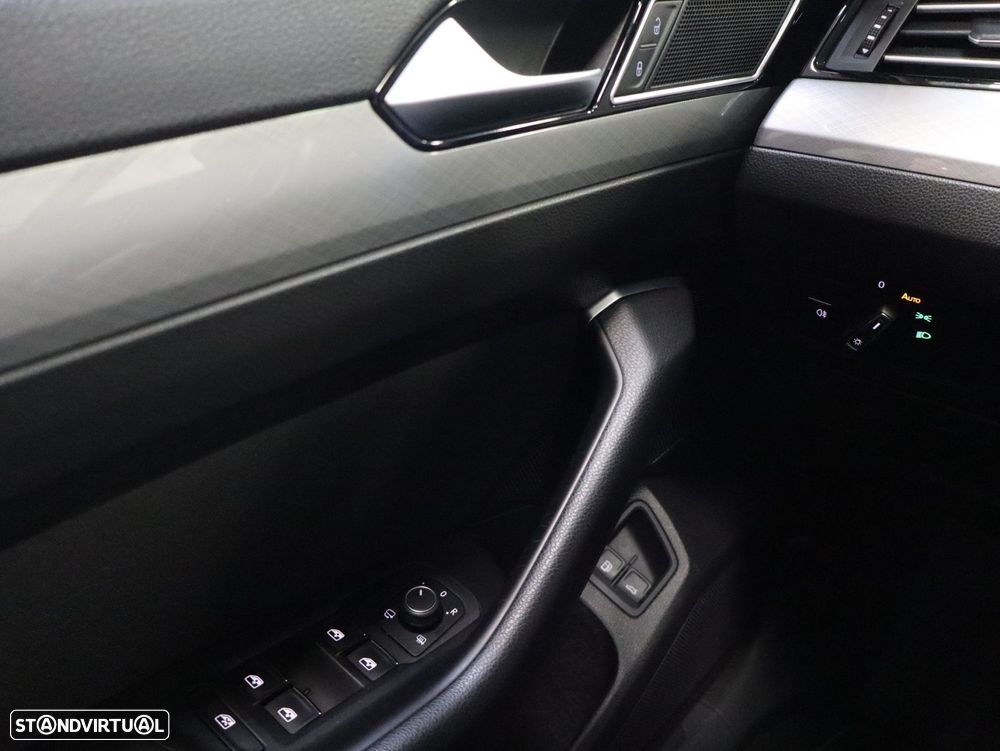 VW Passat Variant 1.4 TSI GTE Plug-in - 22