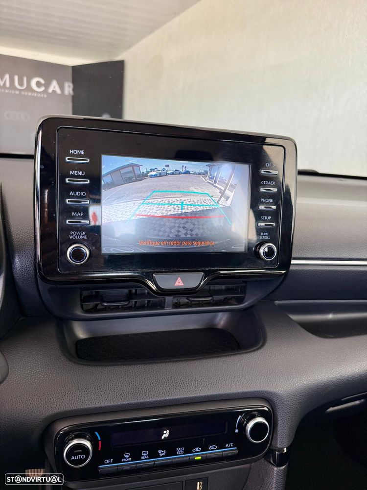 Toyota Yaris 1.5 HDF Comfort Plus - 12