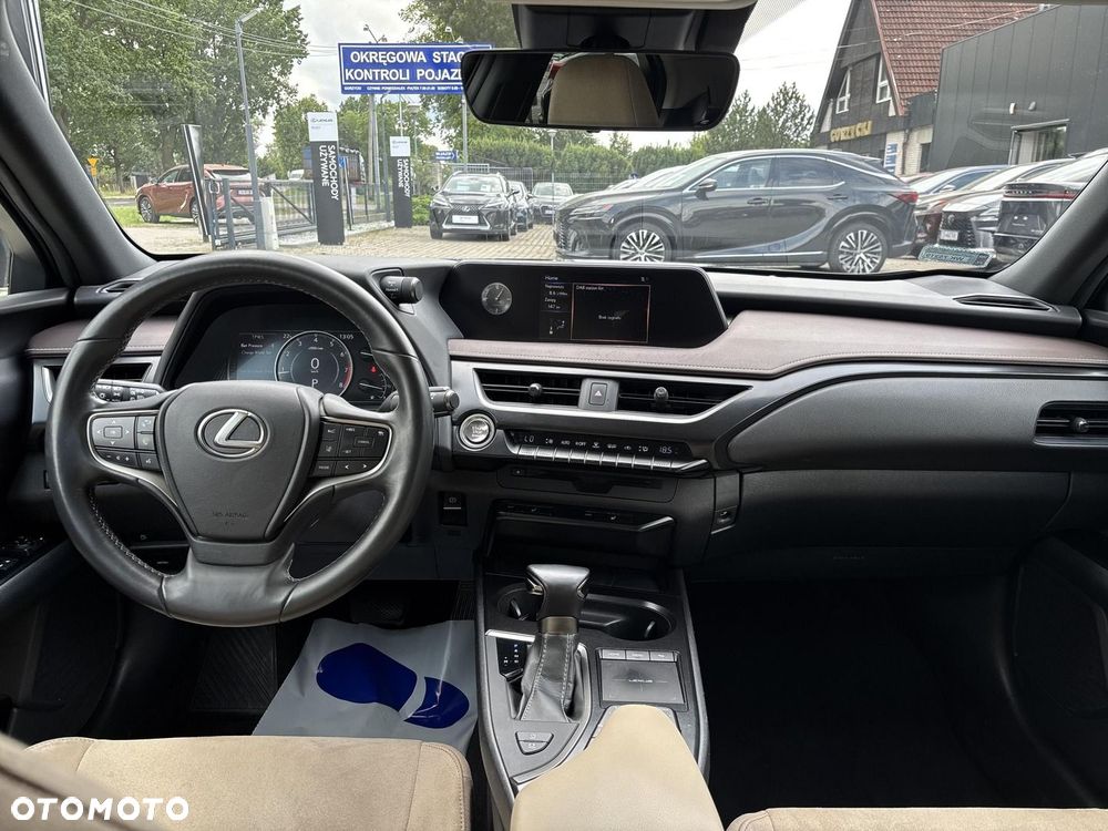 Lexus UX 200 Optimum 2WD - 10