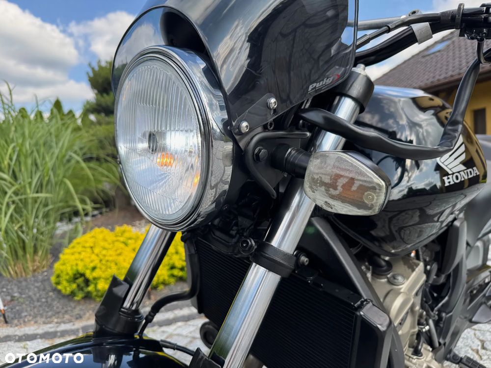 Honda CBF - 37