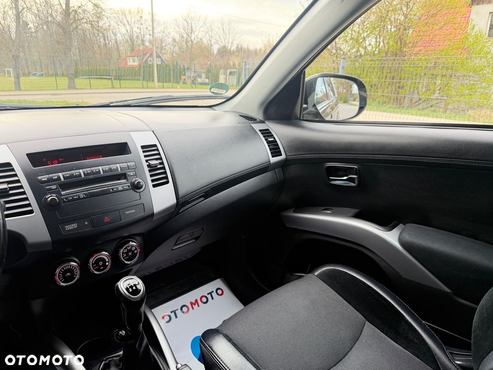 Mitsubishi Outlander 2.0 2WD Active - 33