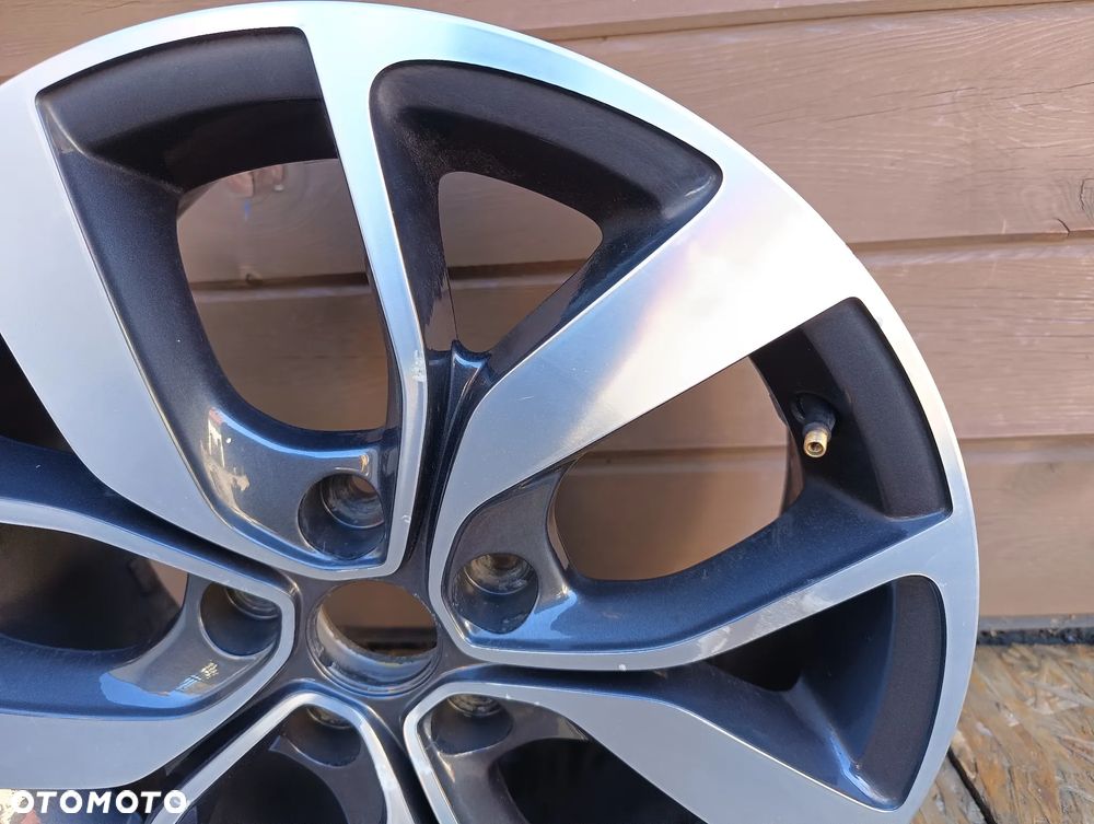 FELGA RENAULT KADJAR MEGANE IV 7x17 ET43 403003923R - 7