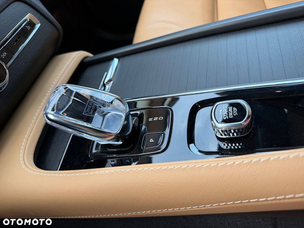 Volvo XC 90 - 15
