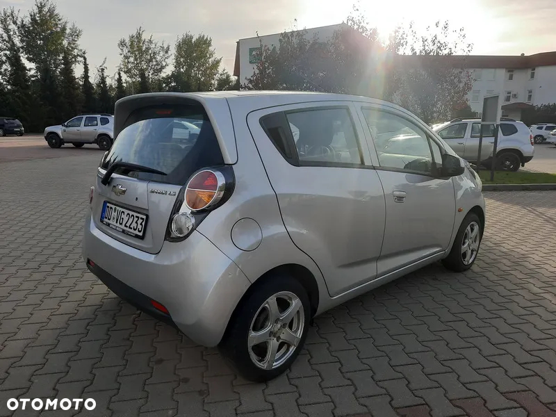 Chevrolet Spark - 15