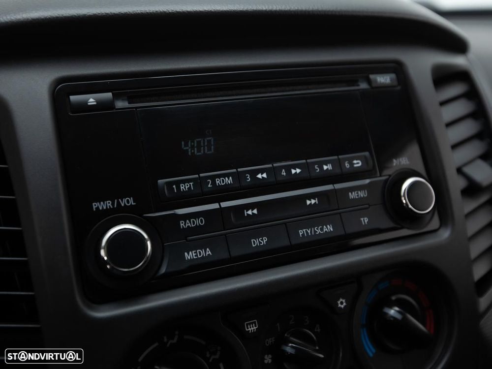 Mitsubishi L200 2.4 DI-D Club 4WD c/iva - 14