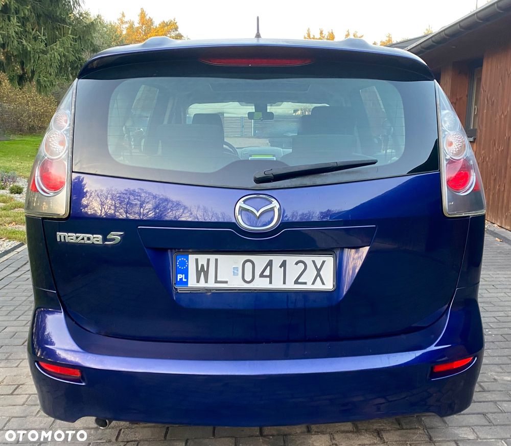 Mazda 5 - 6