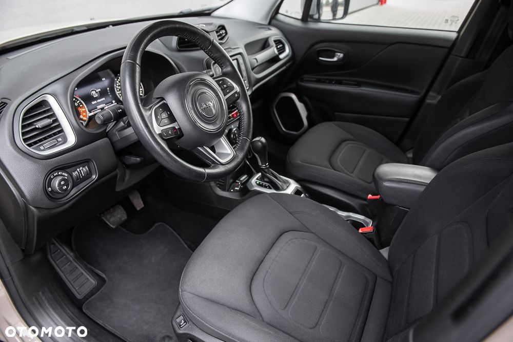 Jeep Renegade - 15