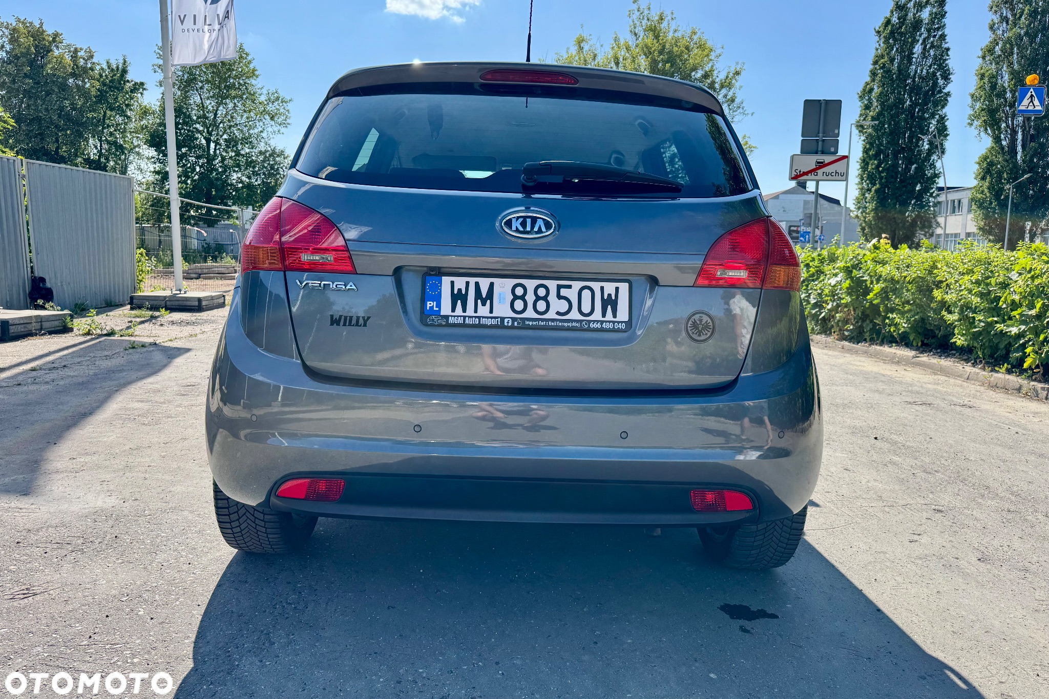 Kia Venga - 8