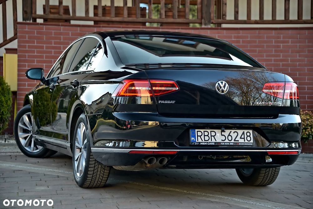 Volkswagen Passat 2.0 TDI SCR (BlueMotion Tech) 4Mot DSG Highline - 3