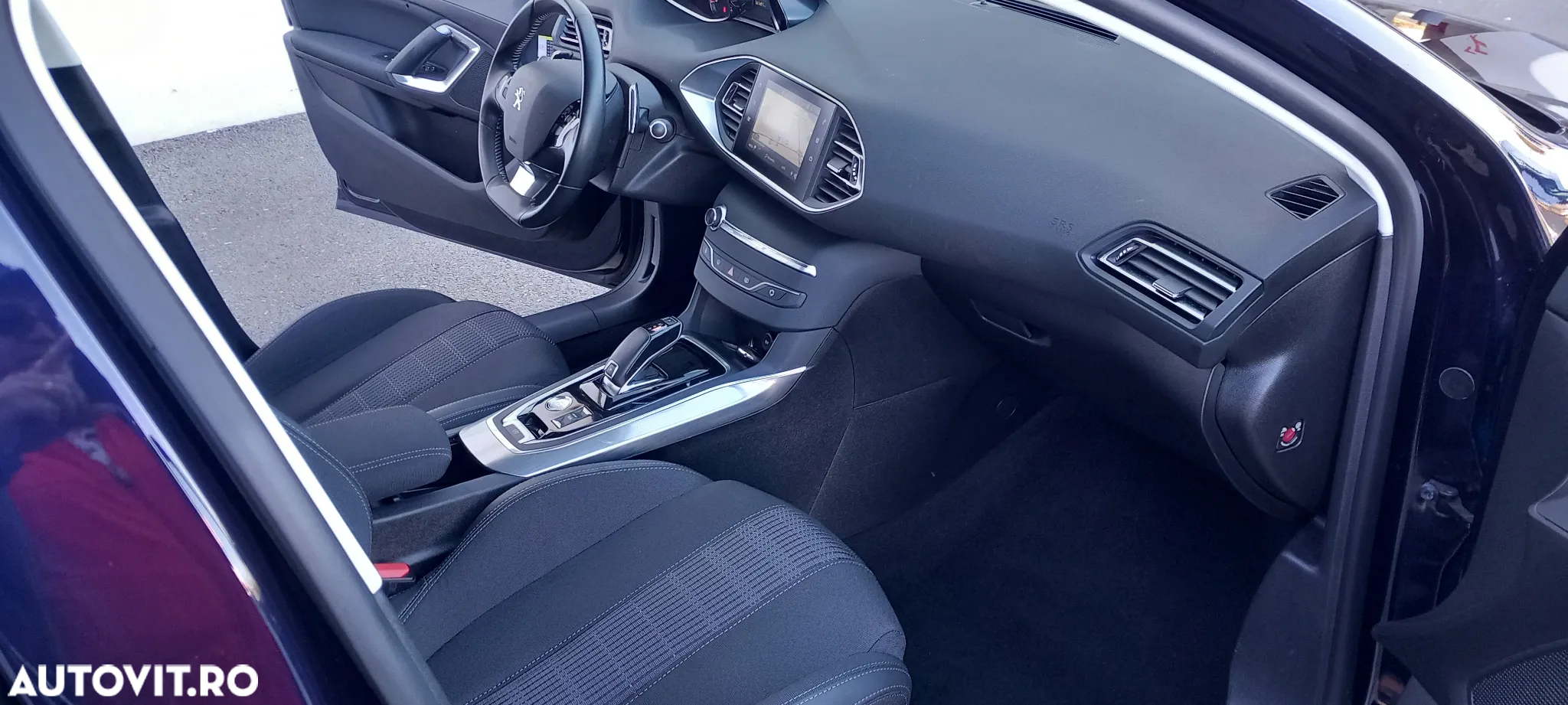 Peugeot 308 BlueHDi 130 EAT8 Allure Pack - 6