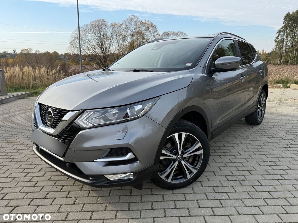Nissan Qashqai 1.3 DIG-T TEKNA+ - 1