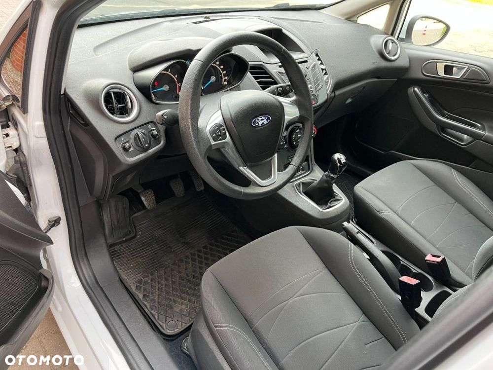 Ford Fiesta 1.25 Ambiente - 8