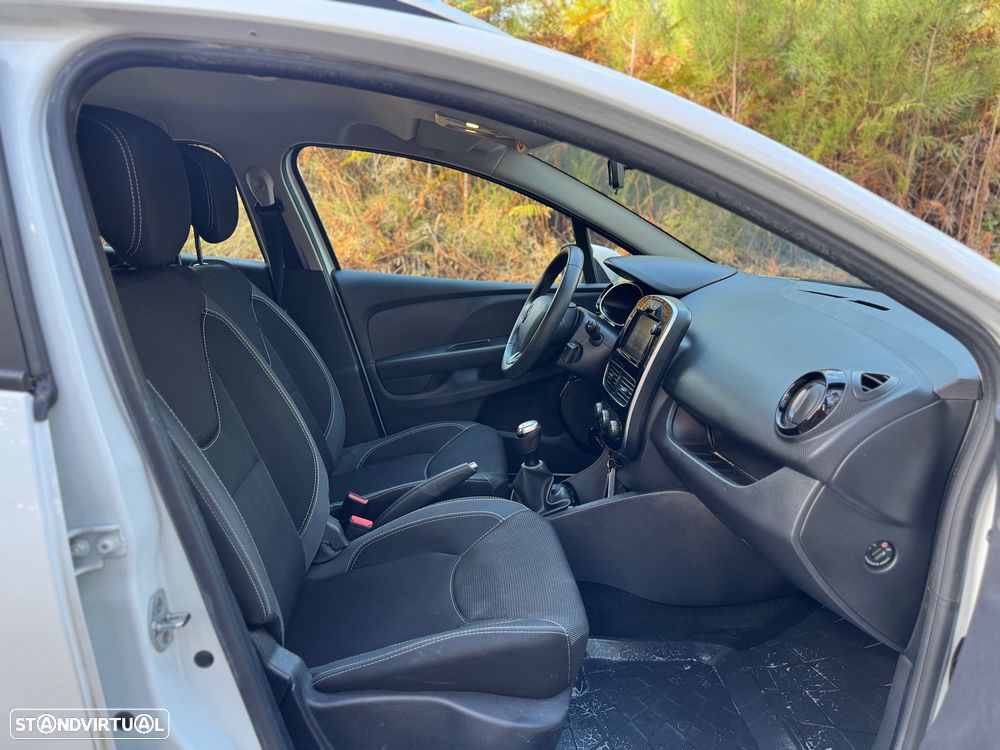 Renault Clio Sport Tourer 0.9 TCe Limited Edition - 11