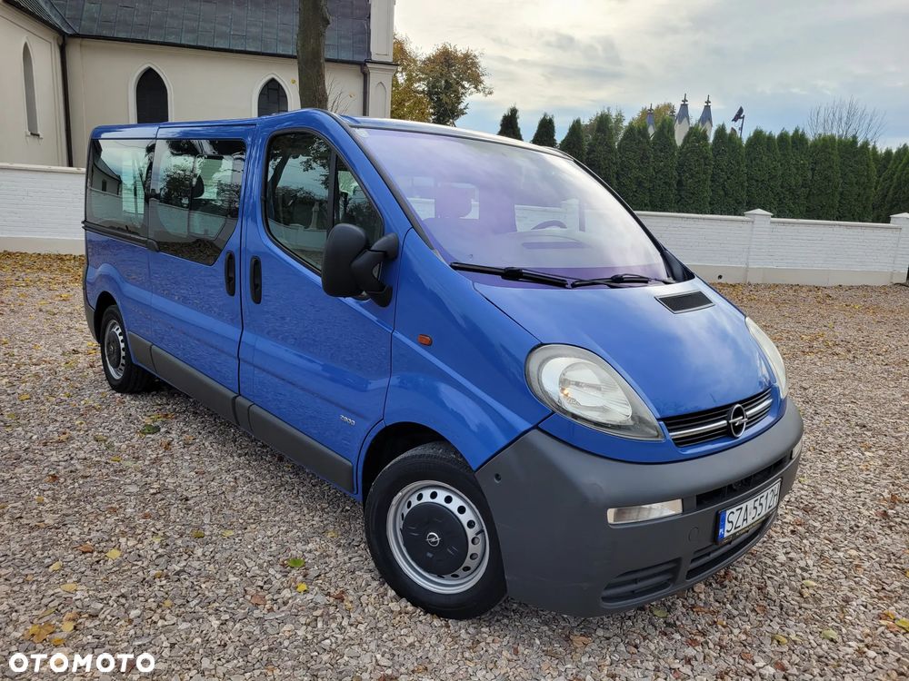 Opel Vivaro - 28
