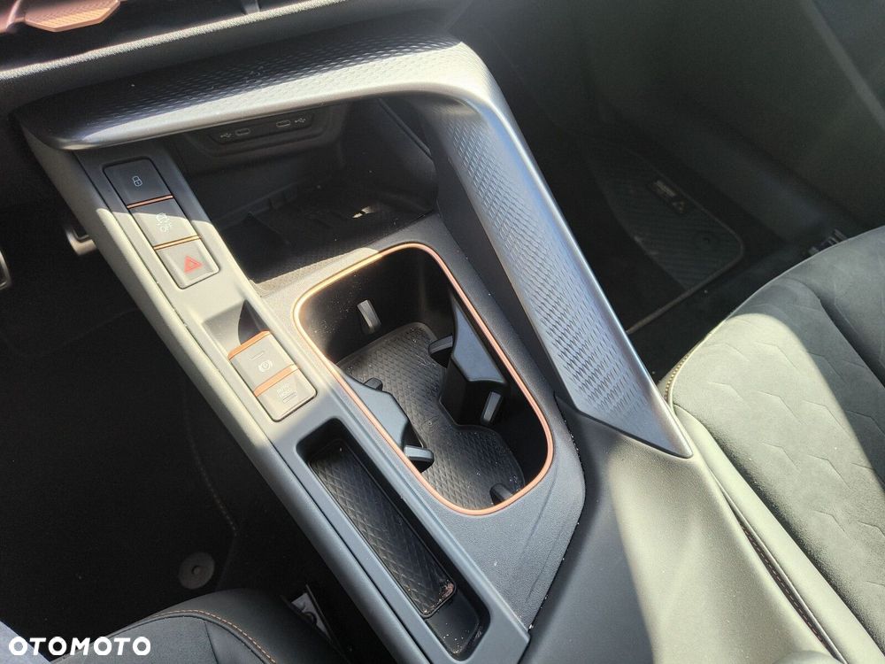 Cupra Terramar 2.0 TSI 4Drive VZ DSG - 17