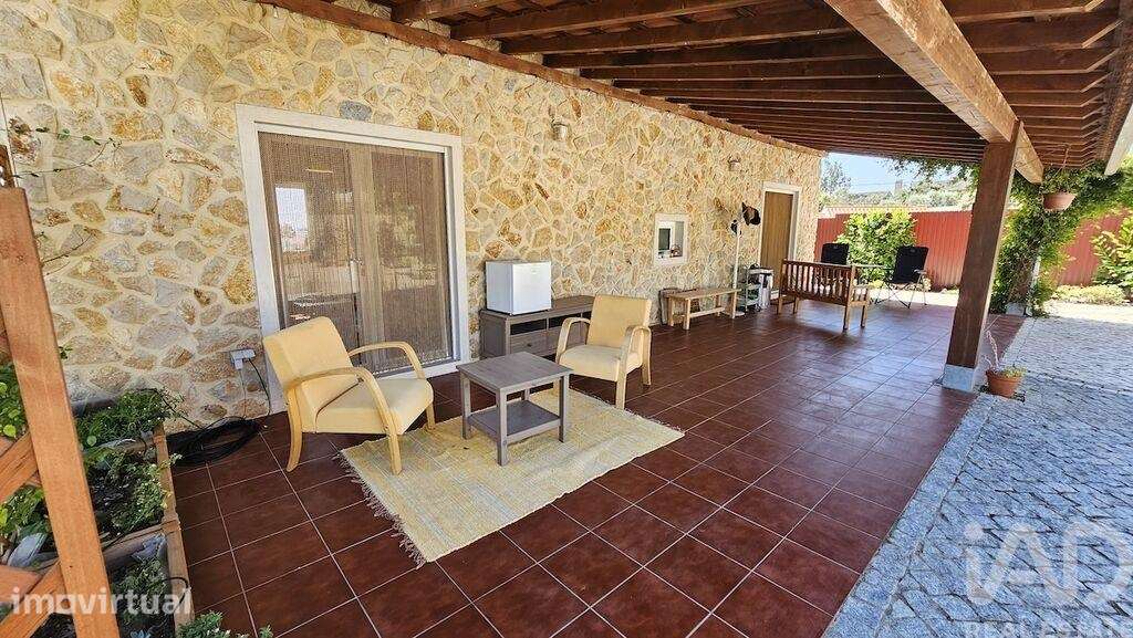 Moradia isolada T2 em Maçãs de Dona Maria de 119,6 m2 - Grande imagem: 2/34