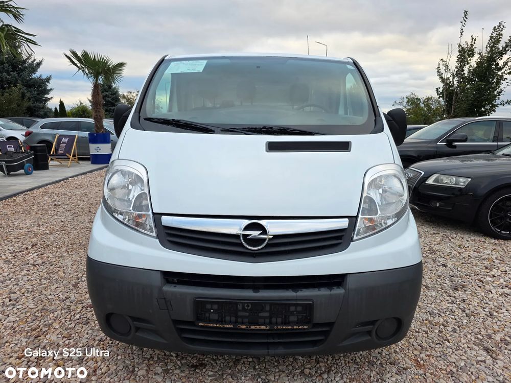 Opel Vivaro - 22