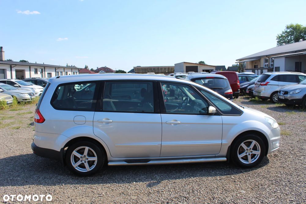 Ford Galaxy 2.0 FF Trend - 11