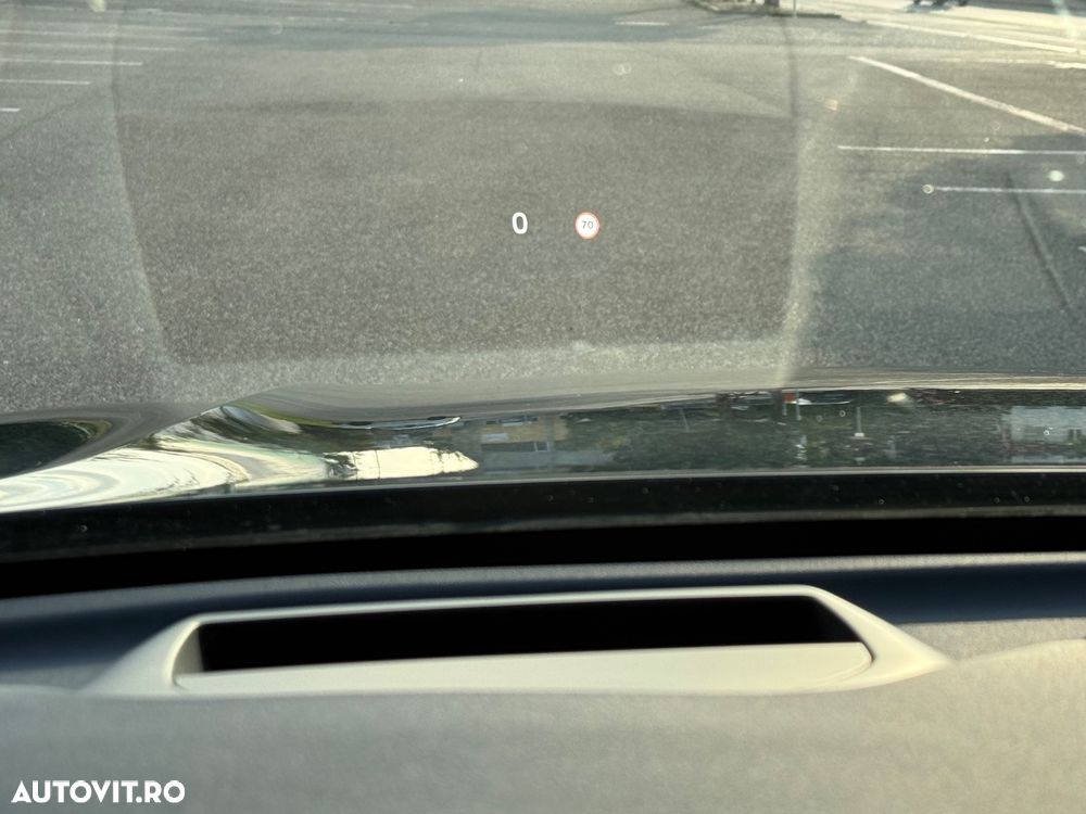Volvo XC 60 B4 D Core - 12