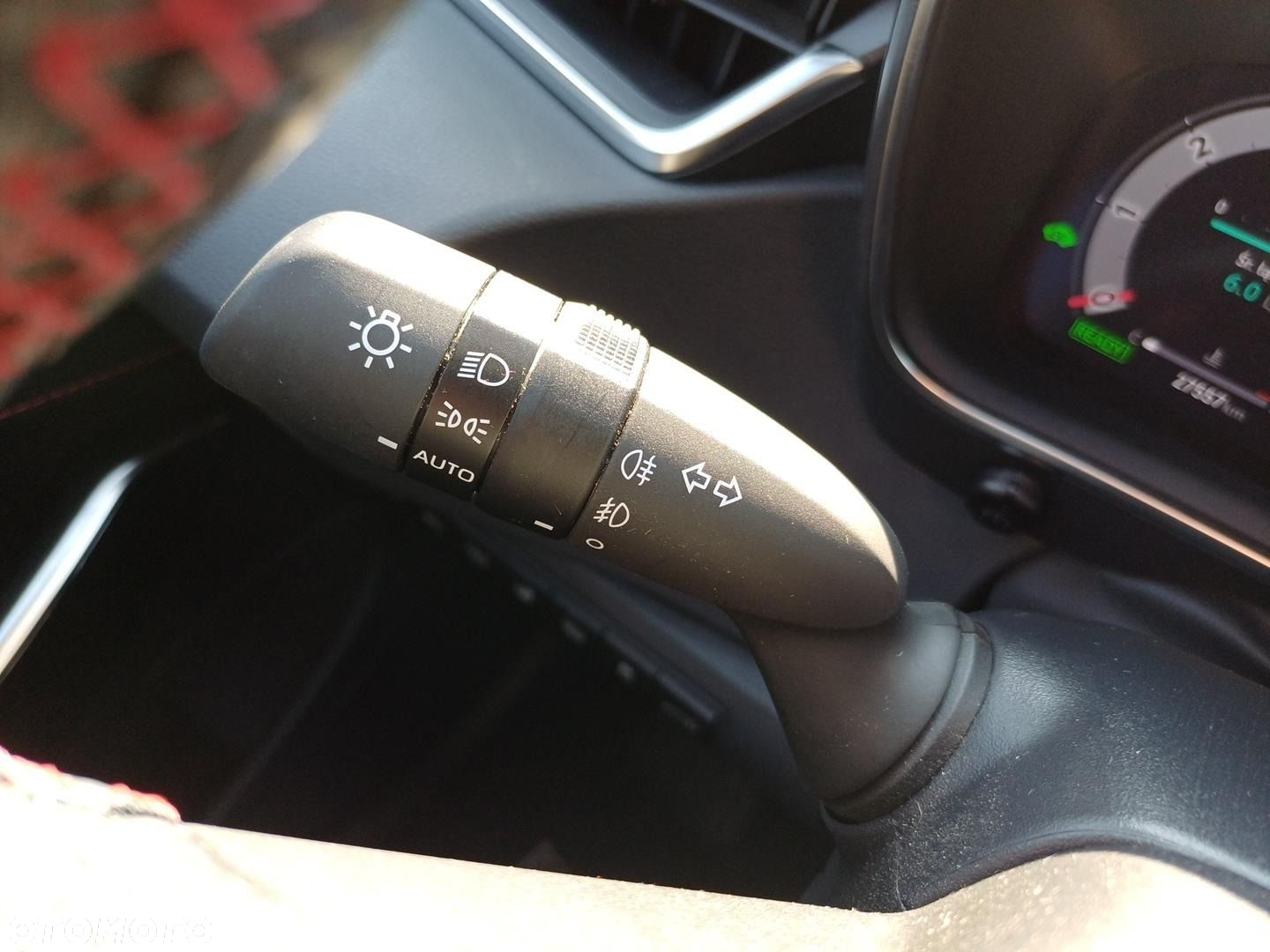 Toyota Corolla 1.8 Hybrid GR Sport Dynamic - 19