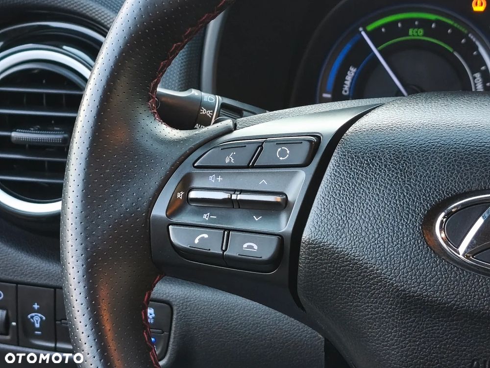 Hyundai Kona 1.6 GDI DCT Premium - 24