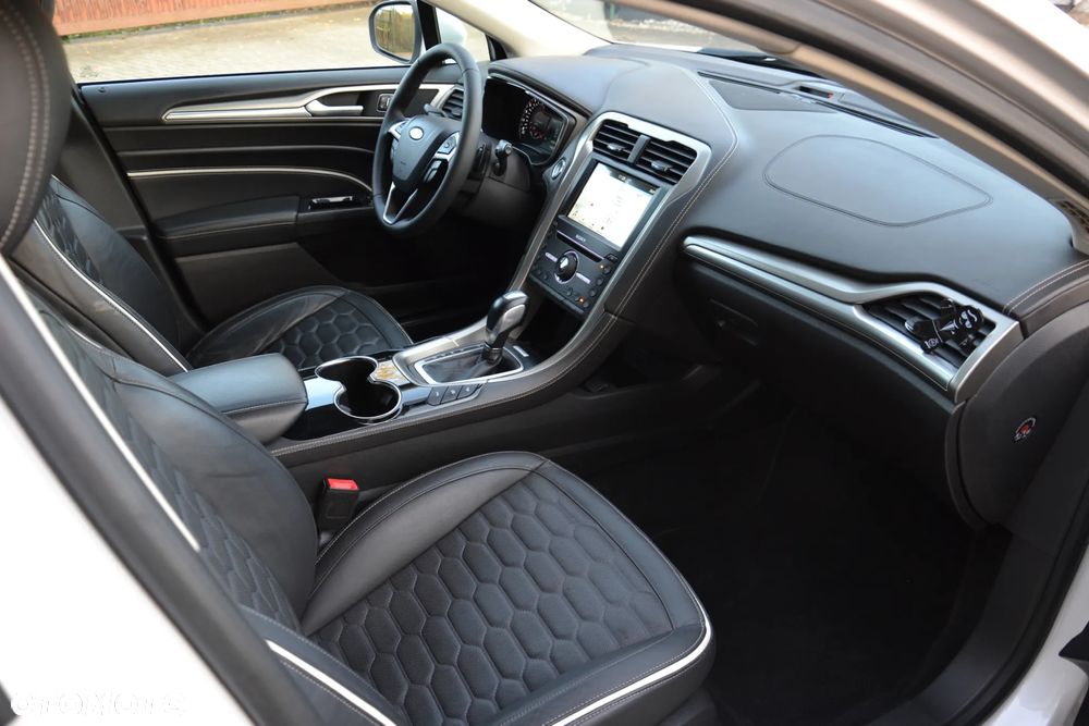 Ford Mondeo 2.0 TDCi Bi-Turbo PowerShift-Aut Vignale - 31