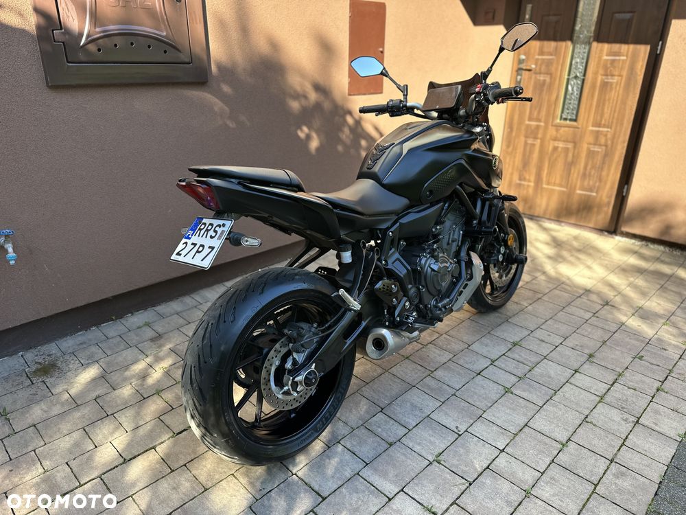 Yamaha MT - 2