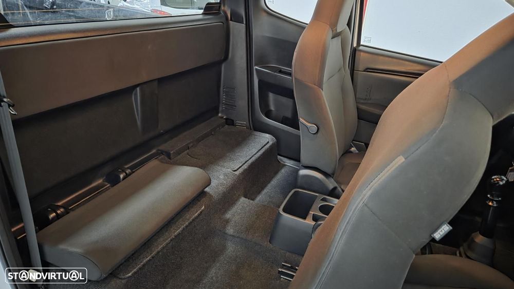 Isuzu D-Max Cab Longa 4X4 LW - 12