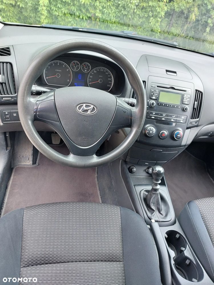 Hyundai i30 1.6 Classic - 8