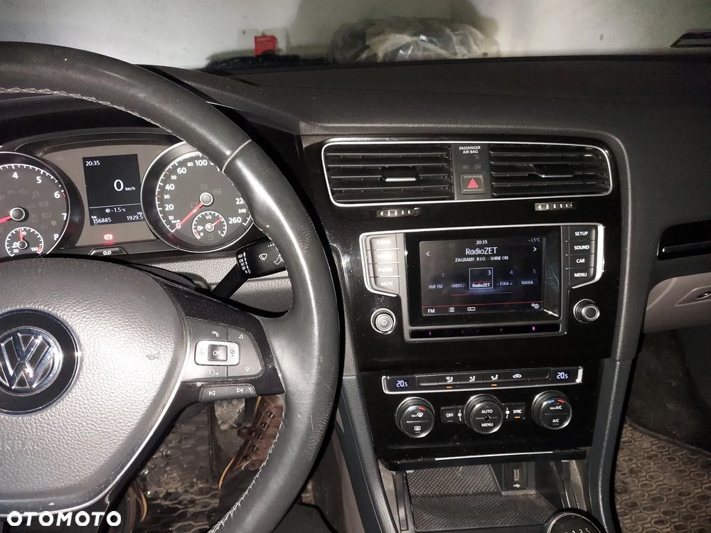 Volkswagen Golf 1.4 TSI BMT Highline - 3