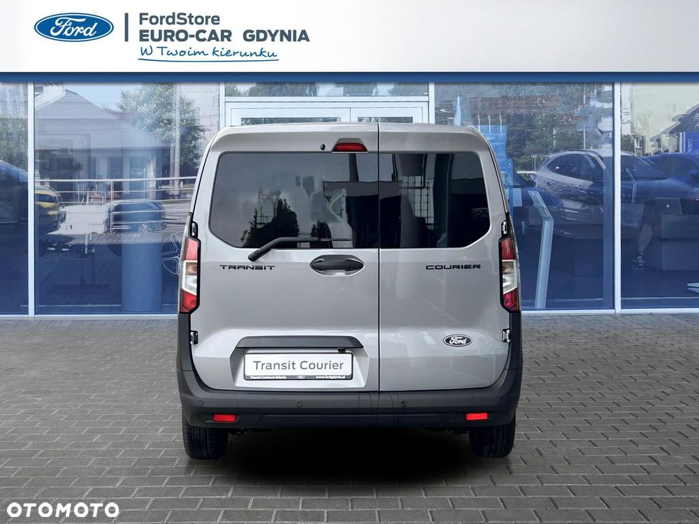 Ford Transit Courier - 6