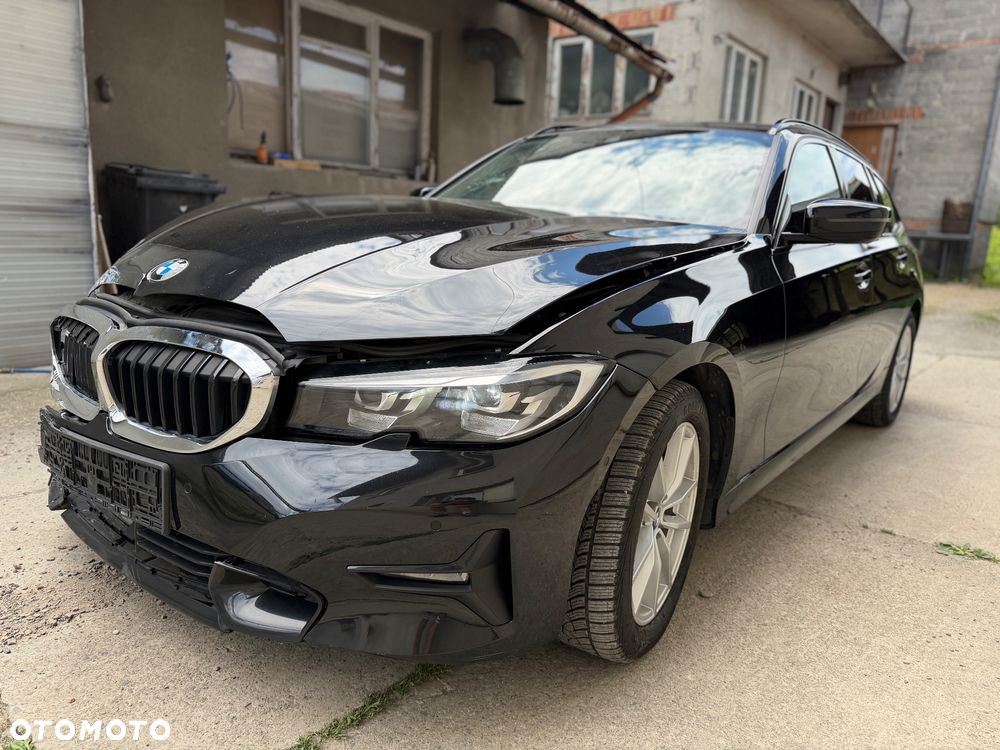 BMW Seria 3 320d xDrive - 6