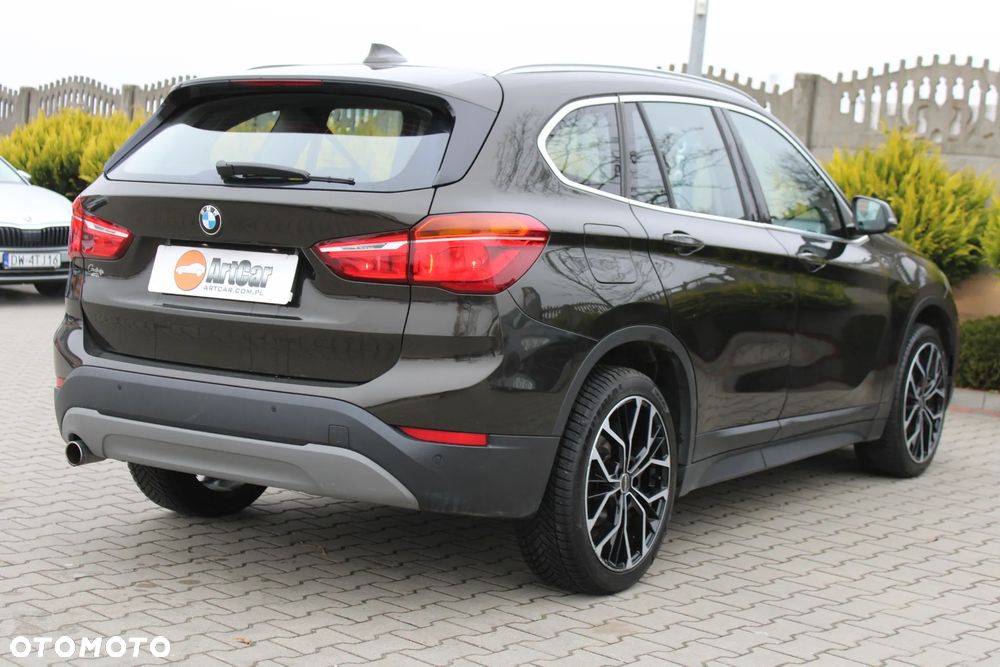 BMW X1 sDrive18d Advantage - 6
