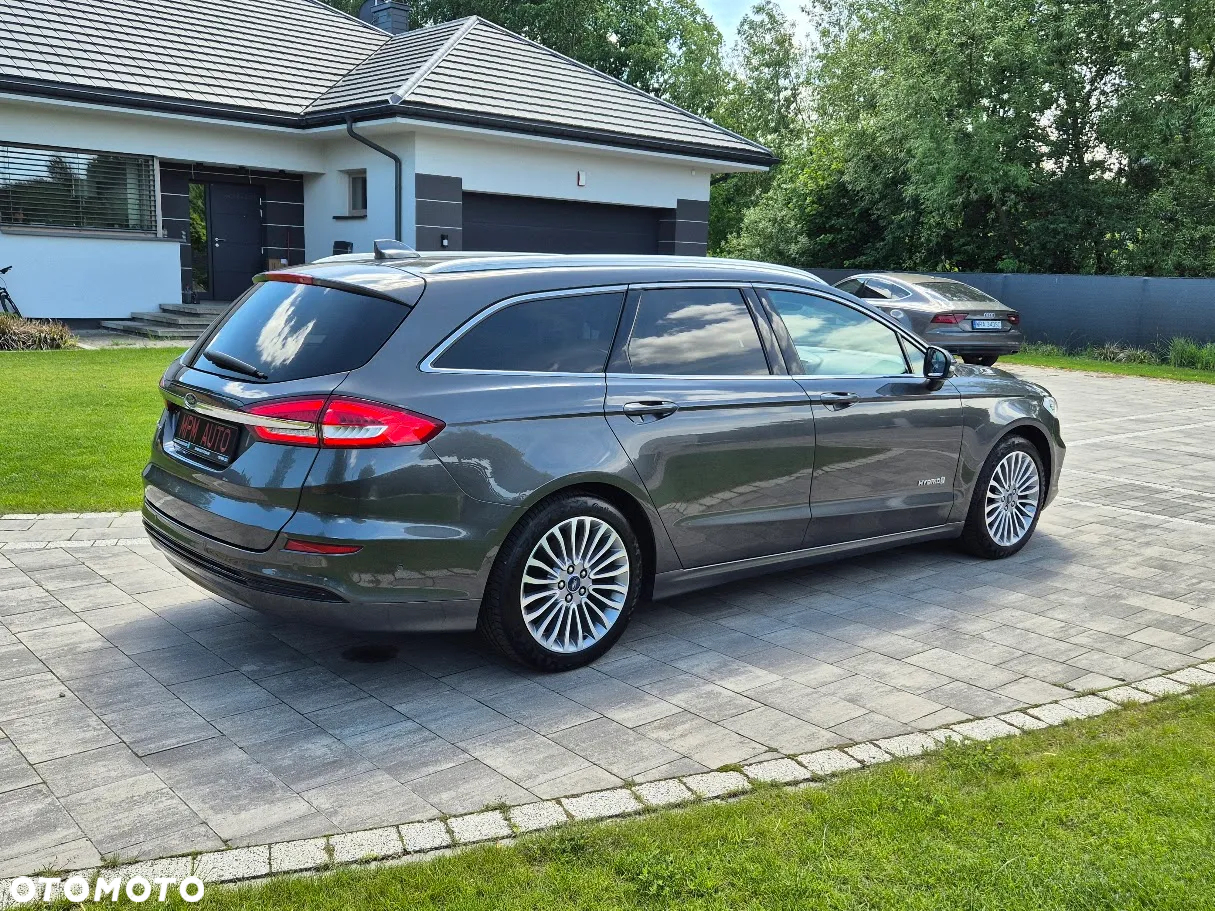 Ford Mondeo 2.0 Hybrid Titanium - 10