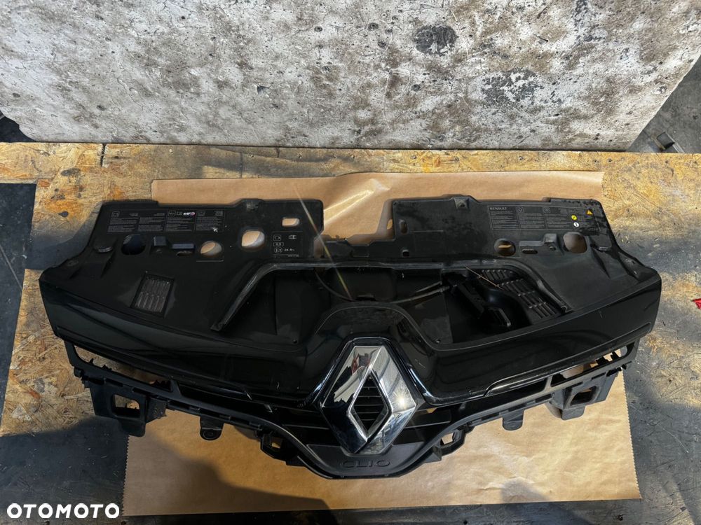 Renault Clio IV Grill Atrapa - 5