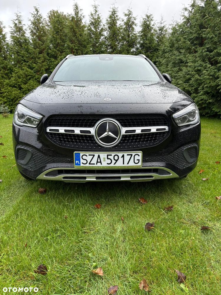 Mercedes-Benz GLA 200 Progressive - 4