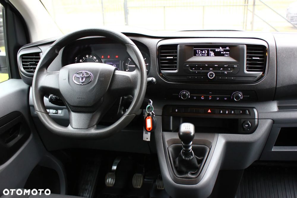 Toyota ProAce D-4D Long 3,0t Mobilny Life - 30