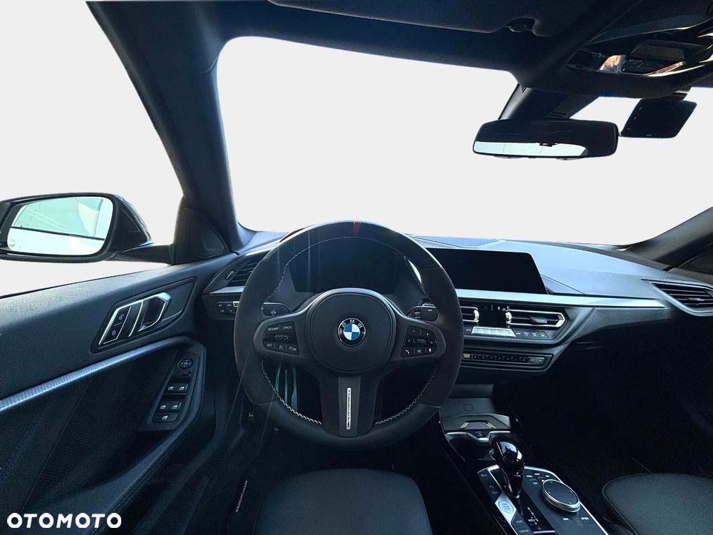 BMW Seria 2 220i M Sport - 27