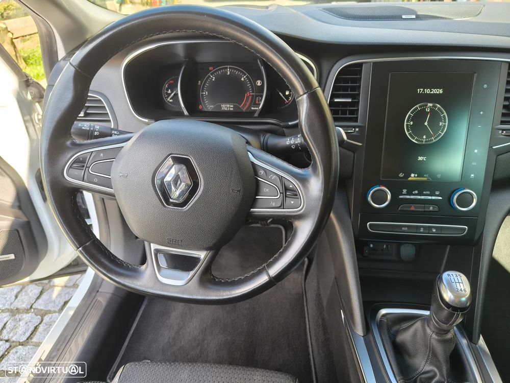 Renault Mégane 1.5 dCi Bose Edition - 13
