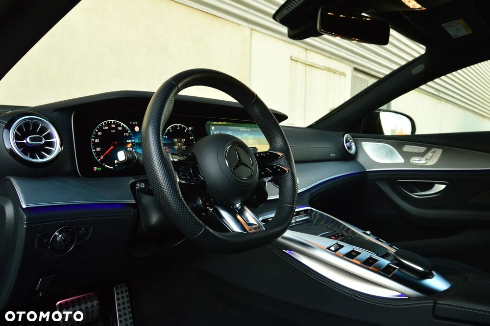 Mercedes-Benz AMG GT - 16