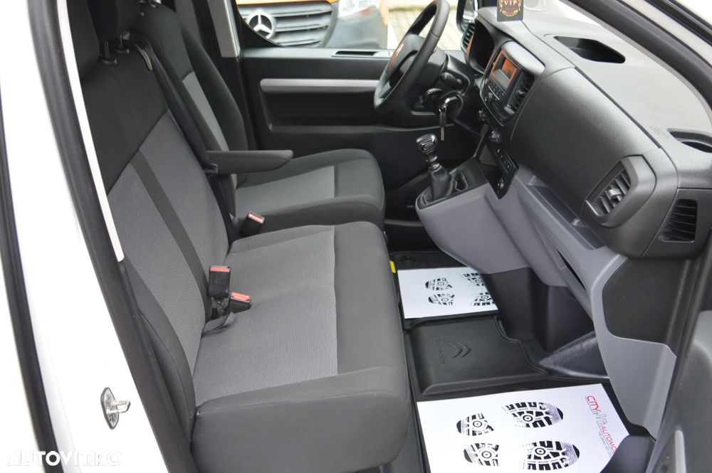 Renault Trafic - 10