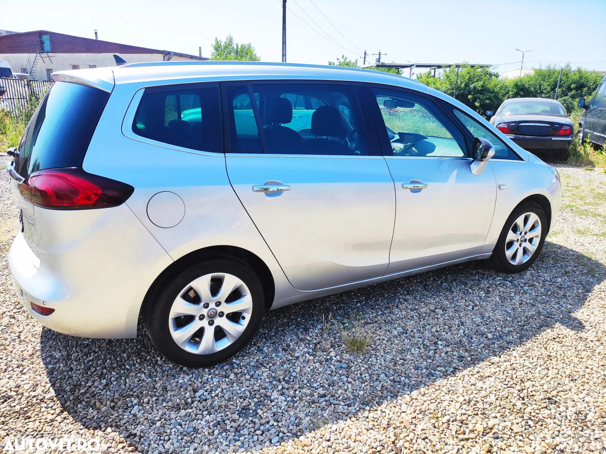 Opel Zafira - 3