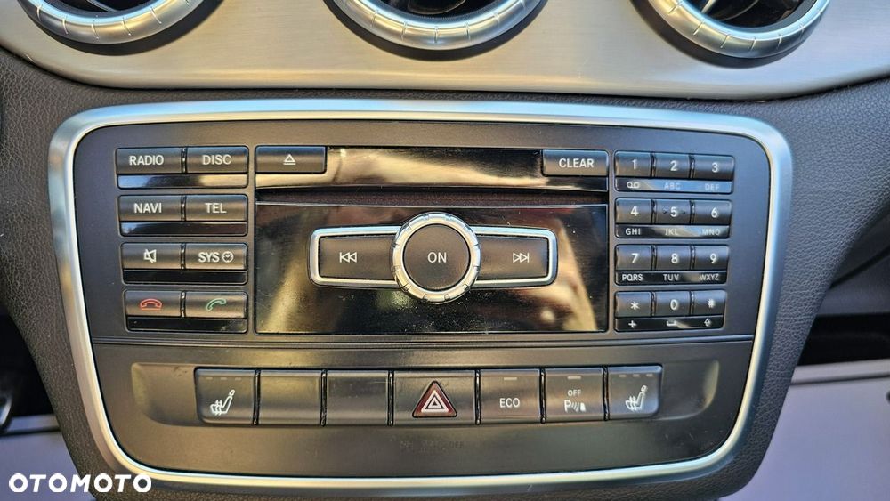 Mercedes-Benz CLA - 33