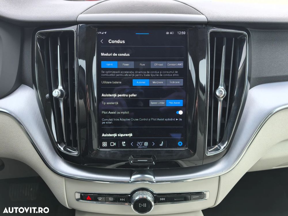 Volvo XC 60 T8 AWD Recharge Geartronic Inscription Expression - 20