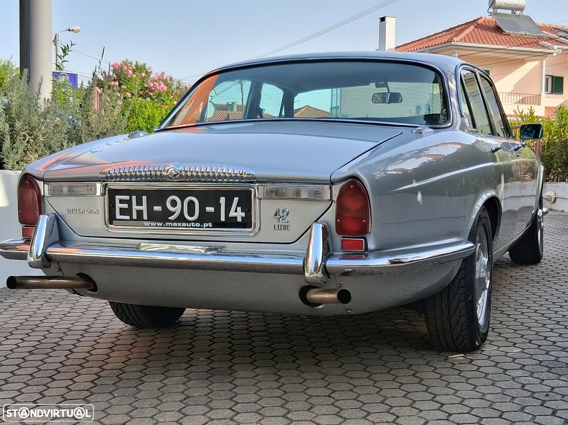 Daimler Sovereign - 28