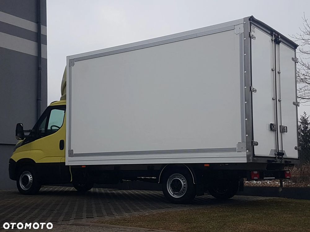 Iveco DAILY 8 EP KONTENER 4,15x2,22x2,21 KLIMA KRAJOWY 35S12 - 28