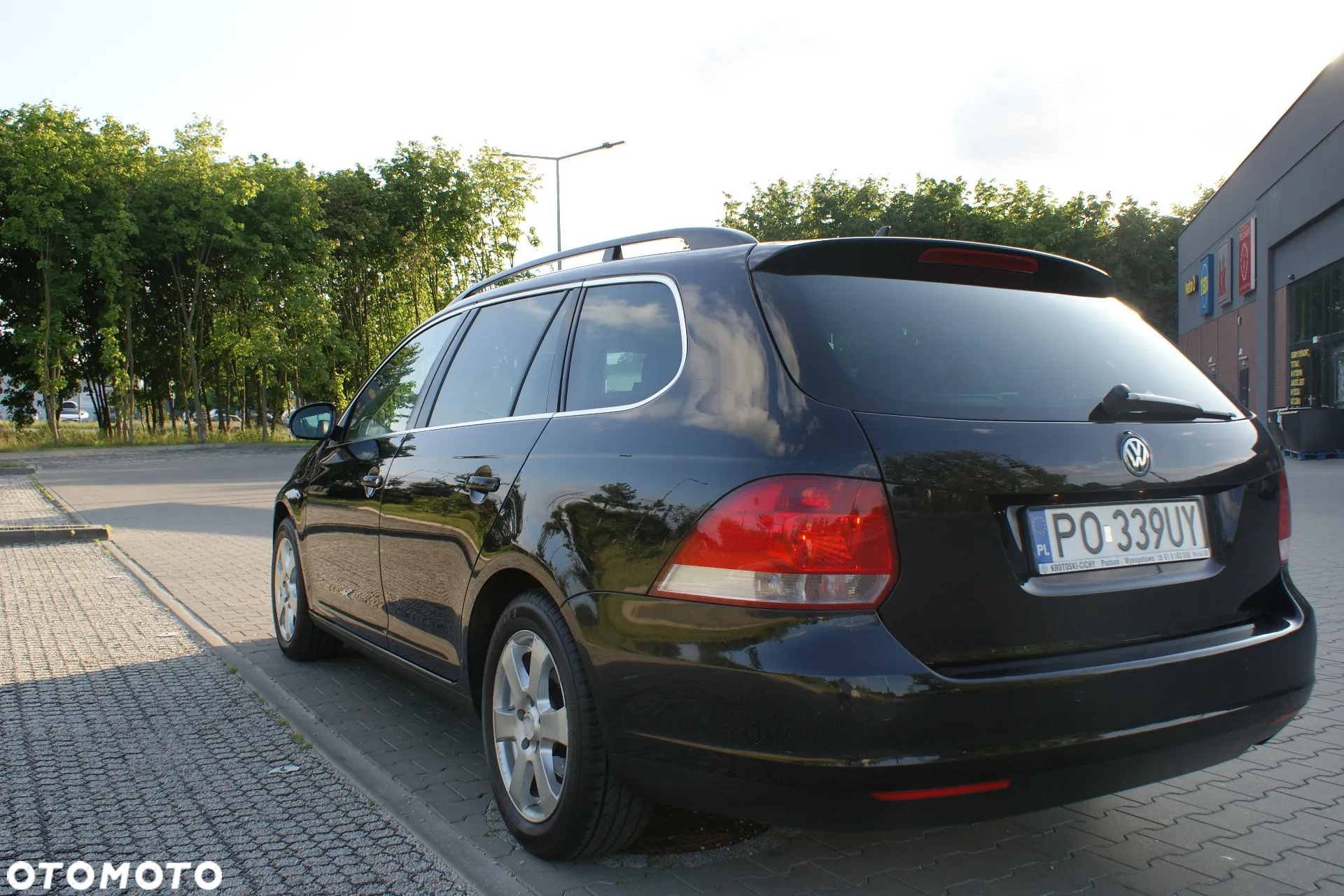 Volkswagen Golf VI 2.0 TDI Highline - 4