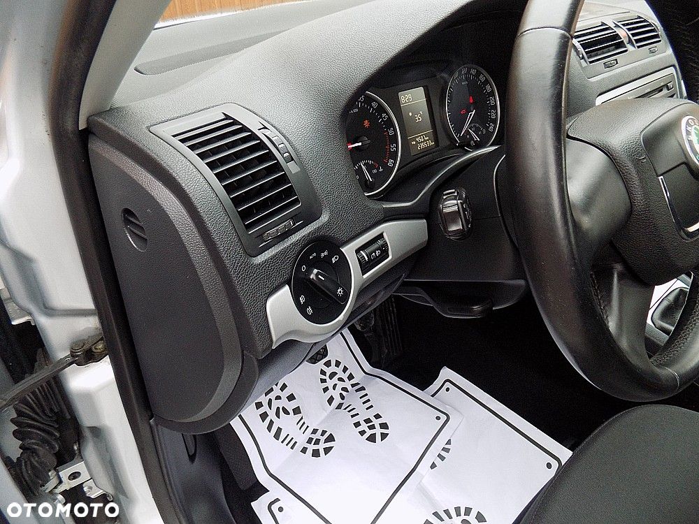 Skoda Octavia 1.6 TDI DPF Fun - 10